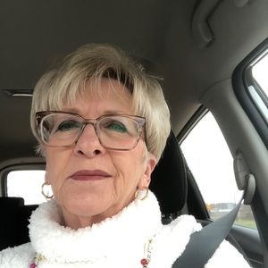 Meet your Posher, Pat